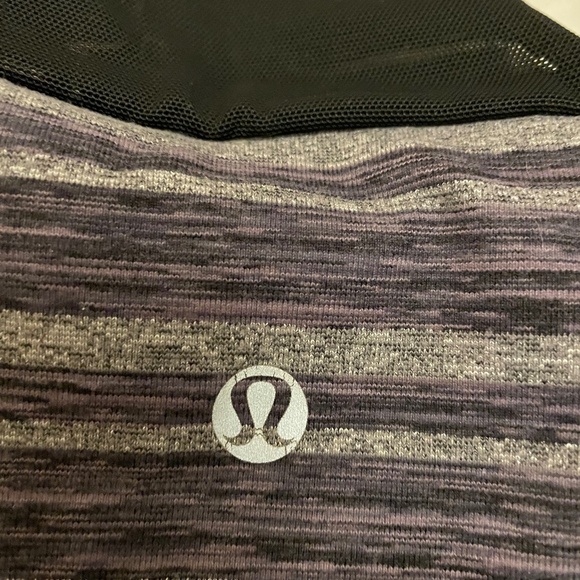 Lululemon Tops and Old Navy Pants Fitness Bundle Small/Med - GUC to EUC! - Picture 4 of 8